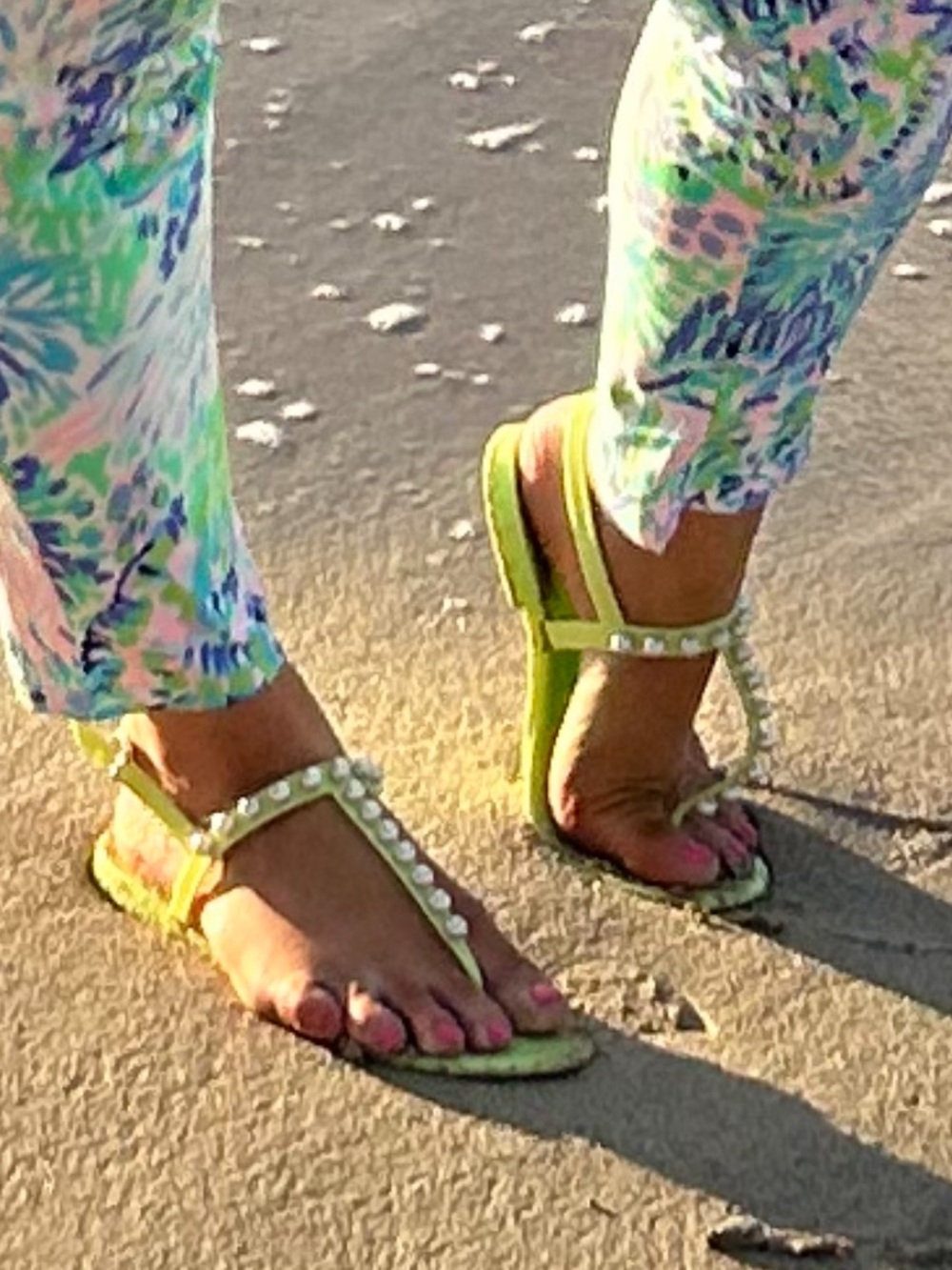 EUC Stuart Weitzman Goldie jelly sandals in electric lime with pearls